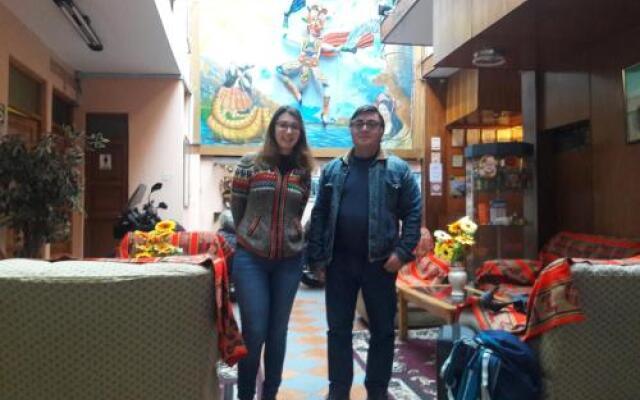 Gran Puno Inn Hostal