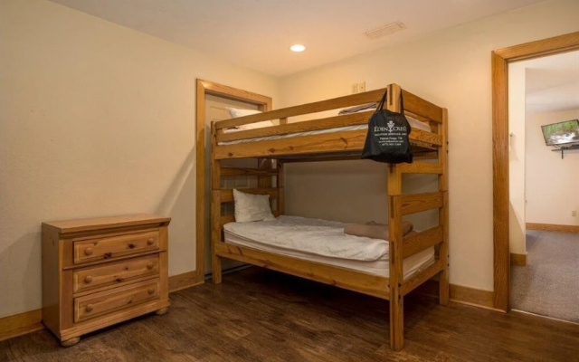 Briarstone Lodge Condo 13F - Three Bedroom Condo