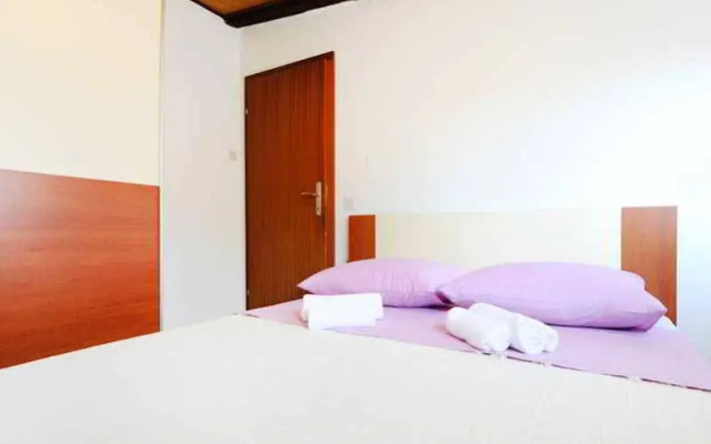 Teatro Apartments