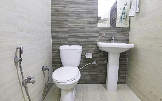 Hotel City Palace By OYO Rooms