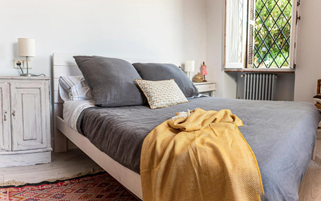 Villa colonial Jardin Algorta centro Puerto Viejo