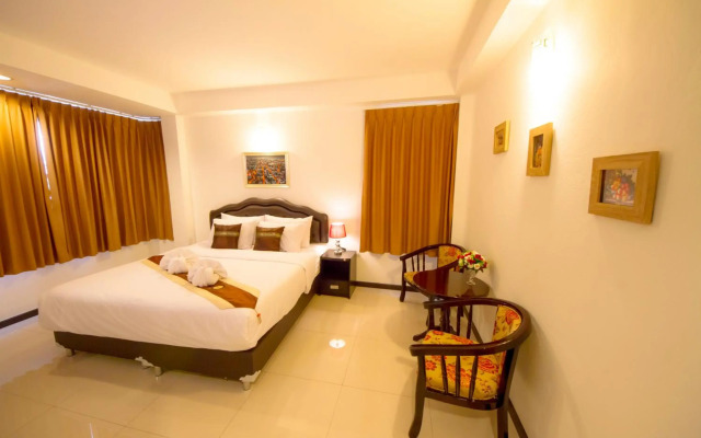 TH Beach Hotel