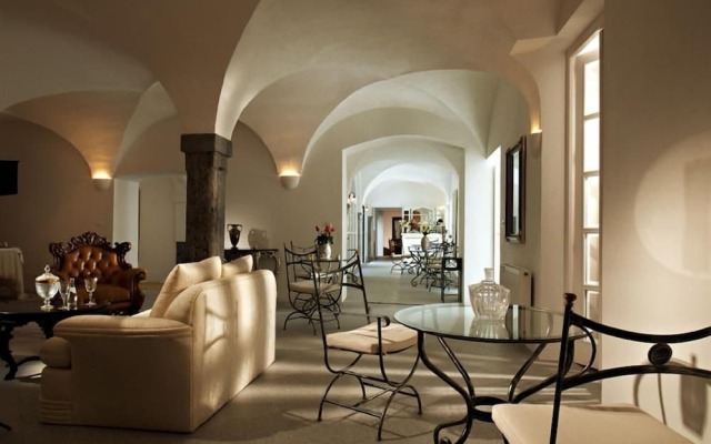 Antiq Palace Residences