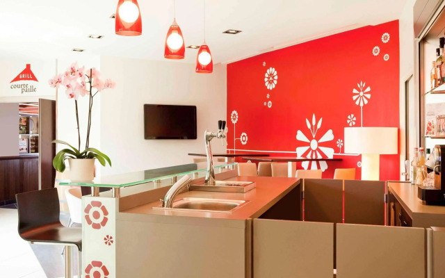 ibis Senlis