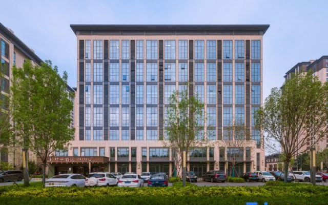 Orange Hotel (Langfang Citizen Service Center)
