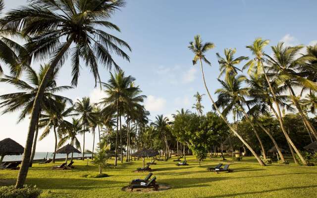 Neptune Paradise Beach Resort & Spa