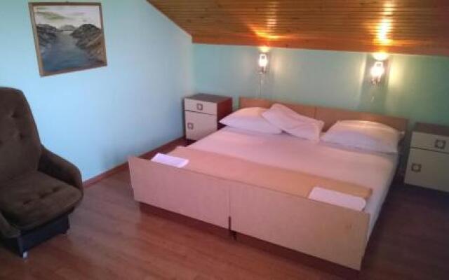 Rooms & Apartments Blue Beach
