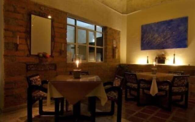61Prado Guesthouse