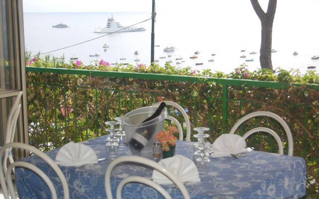 Marina Del Cantone Chalet