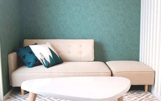 Bar & Hotel Colors Miyajima