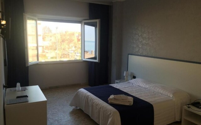 Alex & Lorenz Hotel