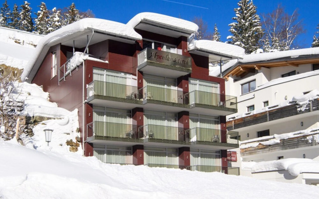 Hotel Alpenland