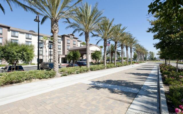 Country Inn & Suites by Radisson, Ontario at Ontario Mills, CA