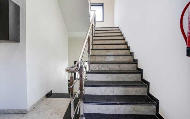 Fabhotel Prime Dumas