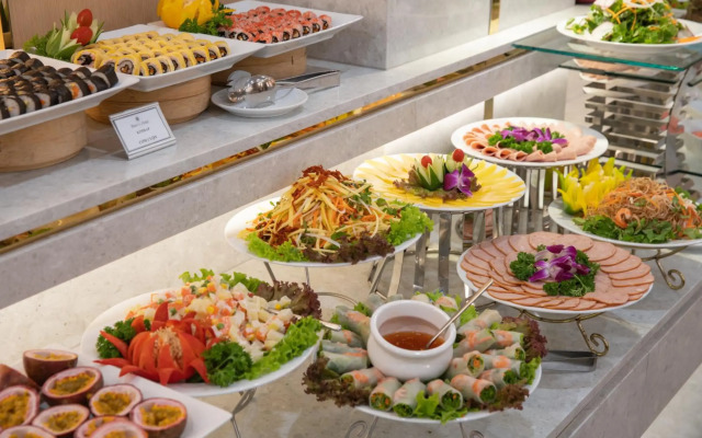 BlueSun Danang Beach Hotel