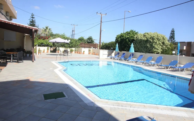 iLissos Apartments