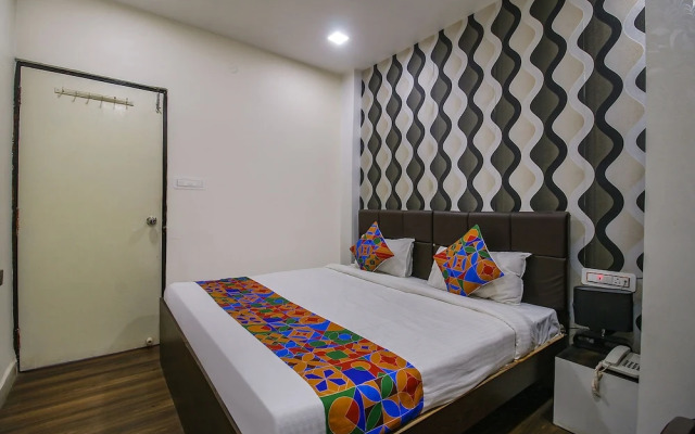 Fabhotel Happy Stay I