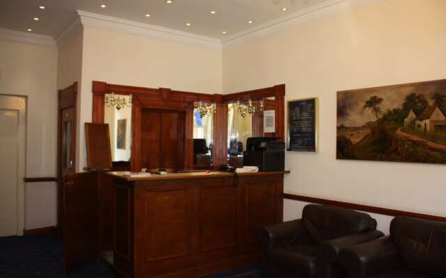 Regency Hotel Westend