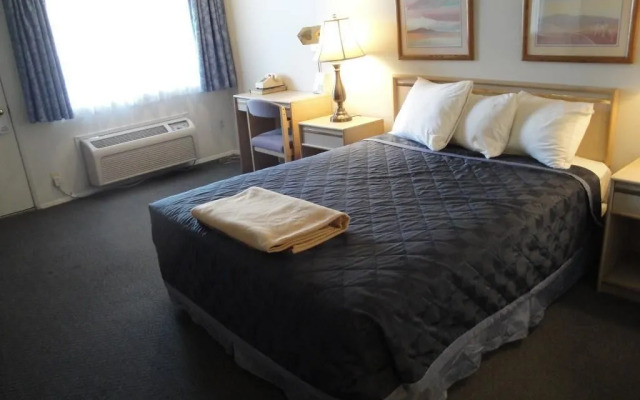The Hotel Y