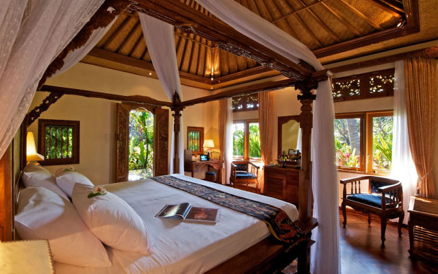 Matahari Beach Resort & Spa