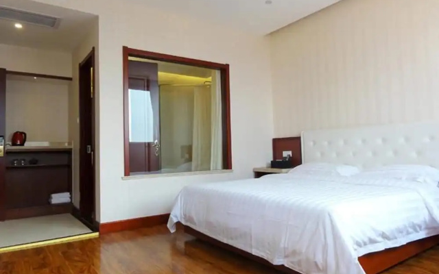 Qingdao Hua Qi Kai Di Hotel