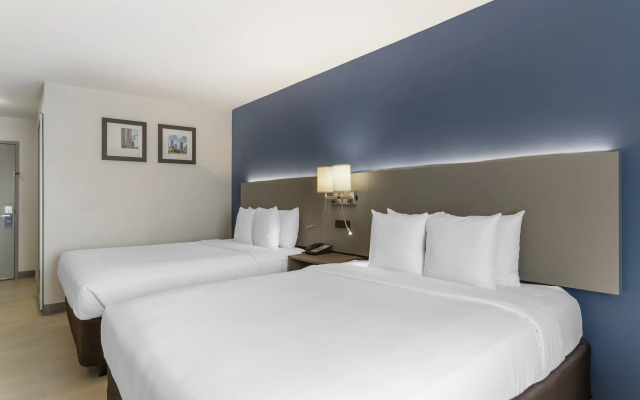 Comfort Inn & Suites FM1960-Champions
