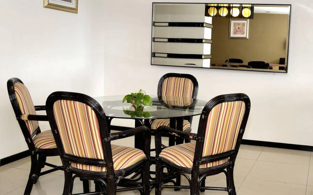Likas Square Apartment Hotel