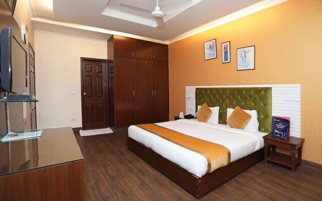 OYO 9300 Hotel Sufyan