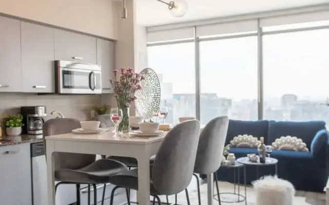 QuickStay Two-Bedroom Condo