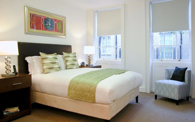 Native King’s Wardrobe, St. Paul’s