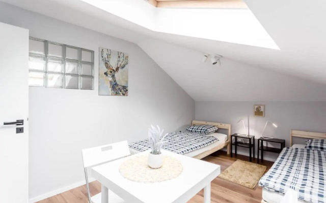 Chill Apartments K15 Two Floor House