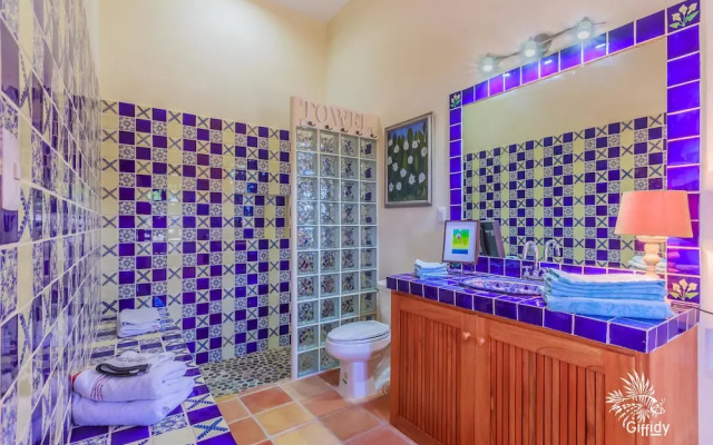 Casa Amor - Studio