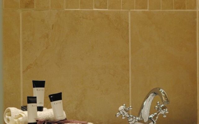 Killiane Castle Country House & Farm