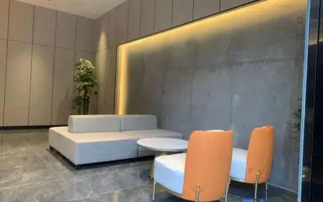 Understand Li .Hotel