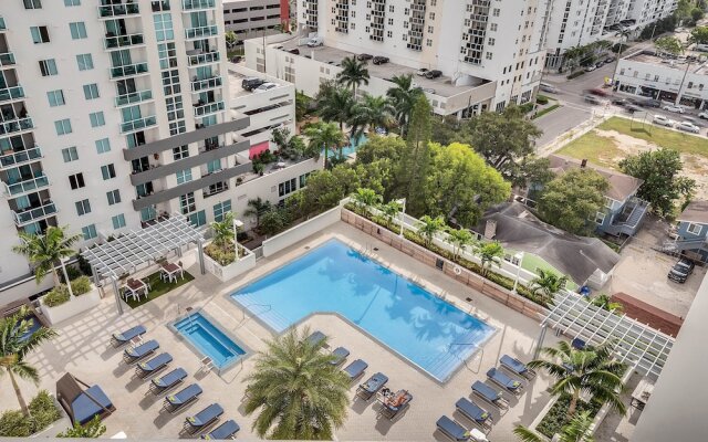 Wynwood Design District Apartments by NUOVO
