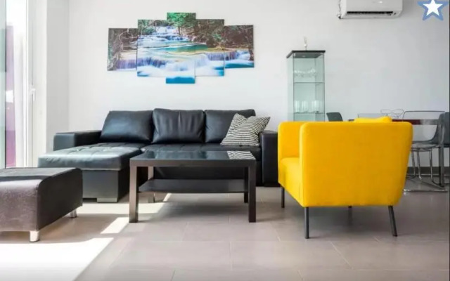 Beachfront Bungalow Apartment