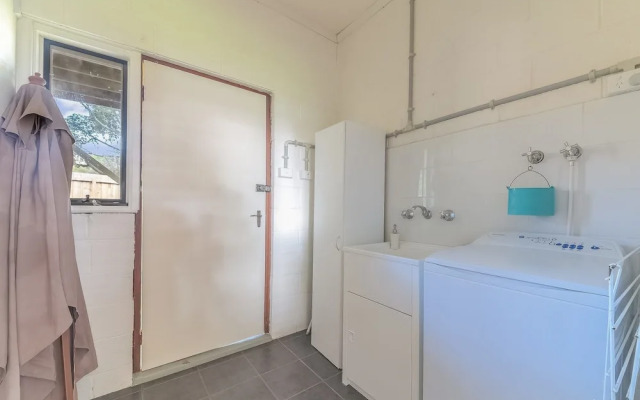 63 Marlin by Smiths Beach