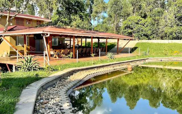 Zebi Ecolodge