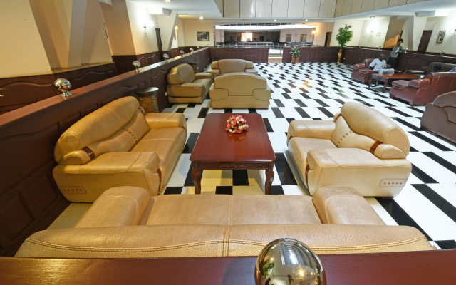 Imperial Royale Hotel