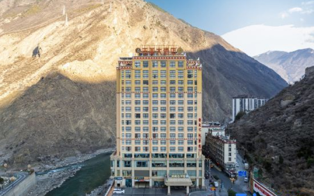 Jimei Hotel – Outside – Danba