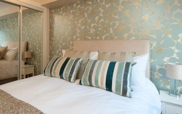 The Drummond Street Residence