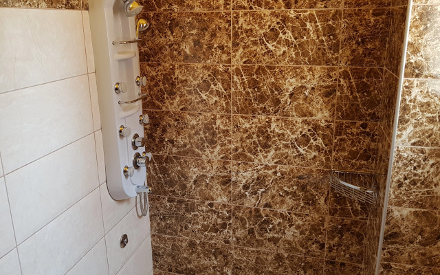 Hotel White Rose Beach