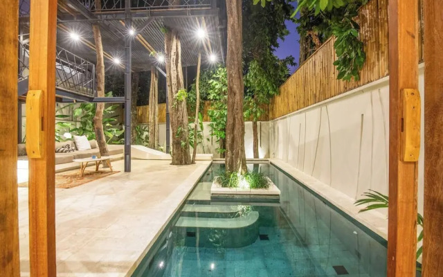 Stylish 2-br Villa With Pool, 800m Canggu Beach