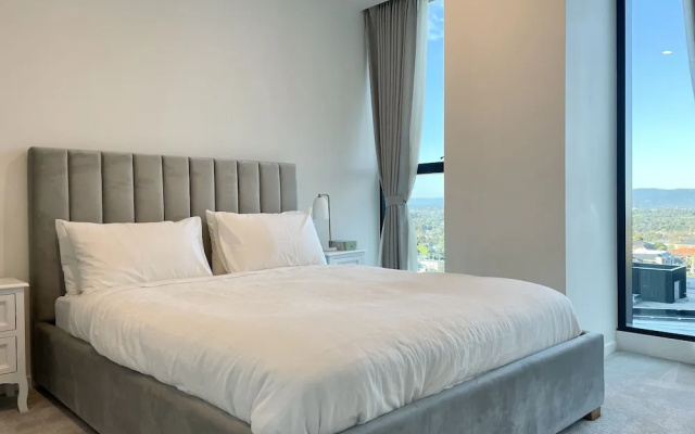 Skygarden Luxury Condo