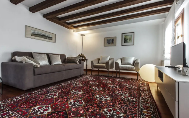 San Pantalon Luxury Penthouse R&R