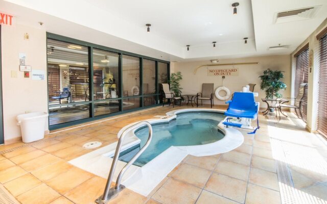 Holiday Inn Express Hotel & Suites Auburn by IHG