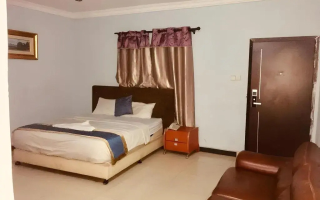 Golden Home Inn Hotel & Suites