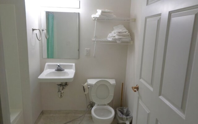Riverview Suites Apartments