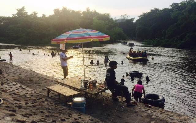 River & Mountain resort