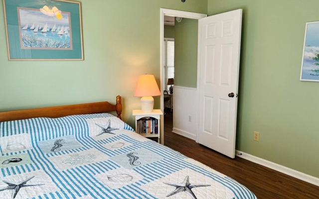 Tradewinds 4 Bedroom Home by RedAwning